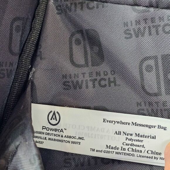 PowerA - Everywhere Messenger Bag for Nintendo Switch Black Gray - Picture 7 of 13